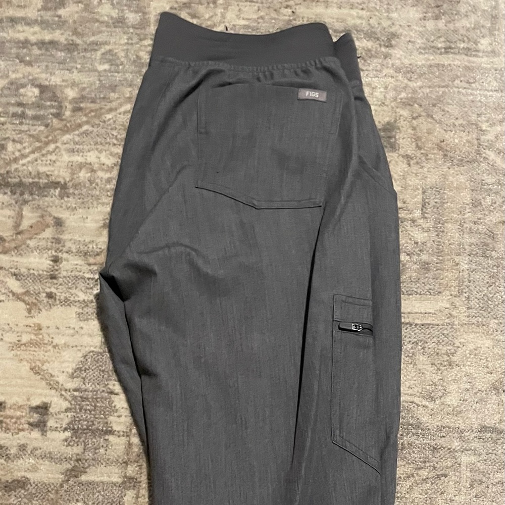 Figs Zamora jogger scrub bottoms